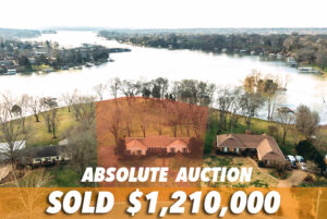 ABSOLUTE AUCTION • 625 BAY POINT DR • GALLATIN, TN 37066 • SOLD PRIOR TO AUCTION W/ PRE AUCTION OFFER!