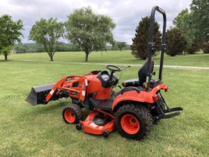 Tractor Personal Property at live-onsite auction