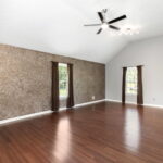 Large open floor plan for extra room