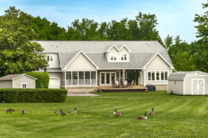 rear of lakefront property for absolute auction