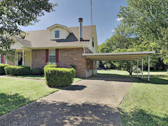 Front view of the property at 1211 N Graycroft Ave, Madison, TN